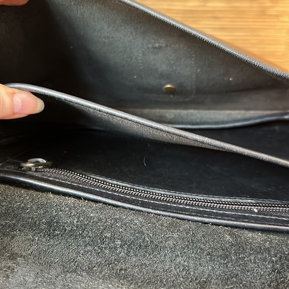 Ghurka Bag The Spectator #37 by Marley Hodgson - Picture 7 of 15